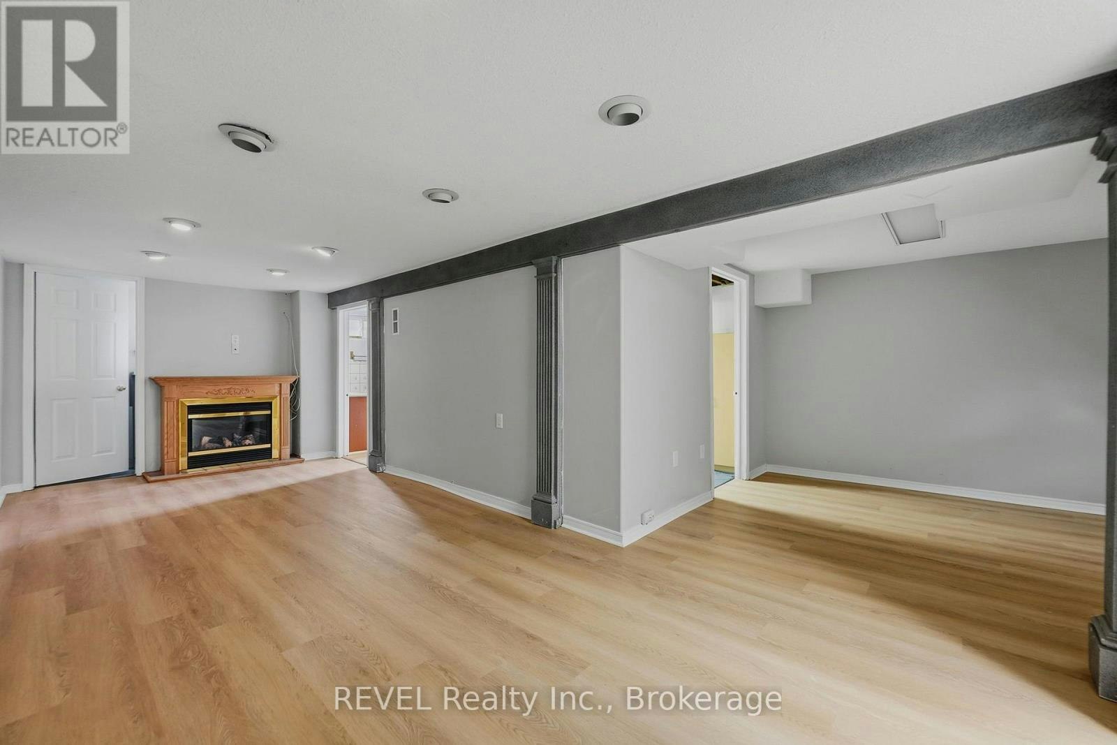 7962 Booth Street, Niagara Falls, ON, L2H 1E8 - 23