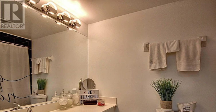 1-706 115 Room Omni Drive, Toronto, ON, M1P 5B4 - 5