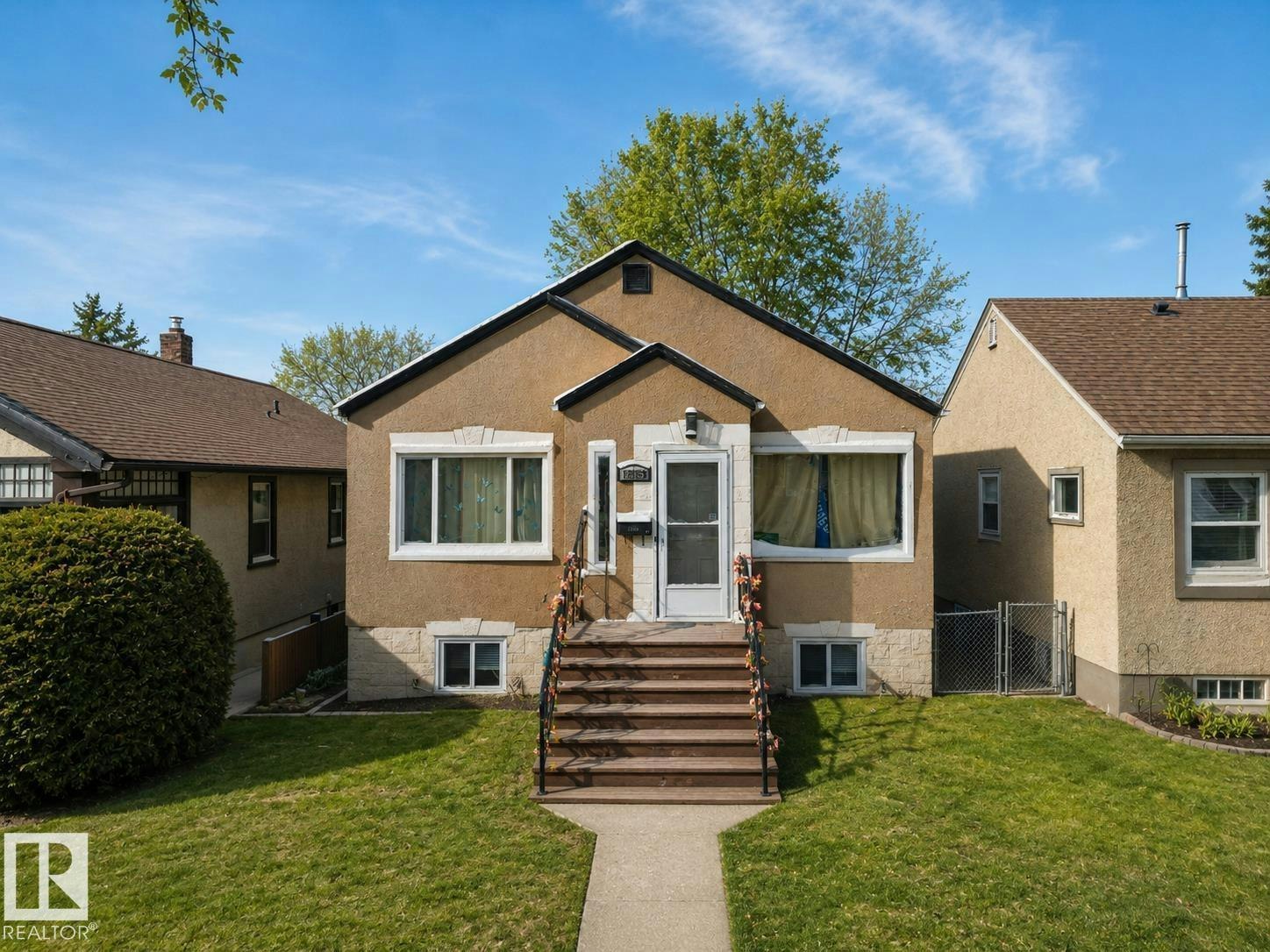 12758 117 Street NW, Edmonton, AB, T5E 5J5