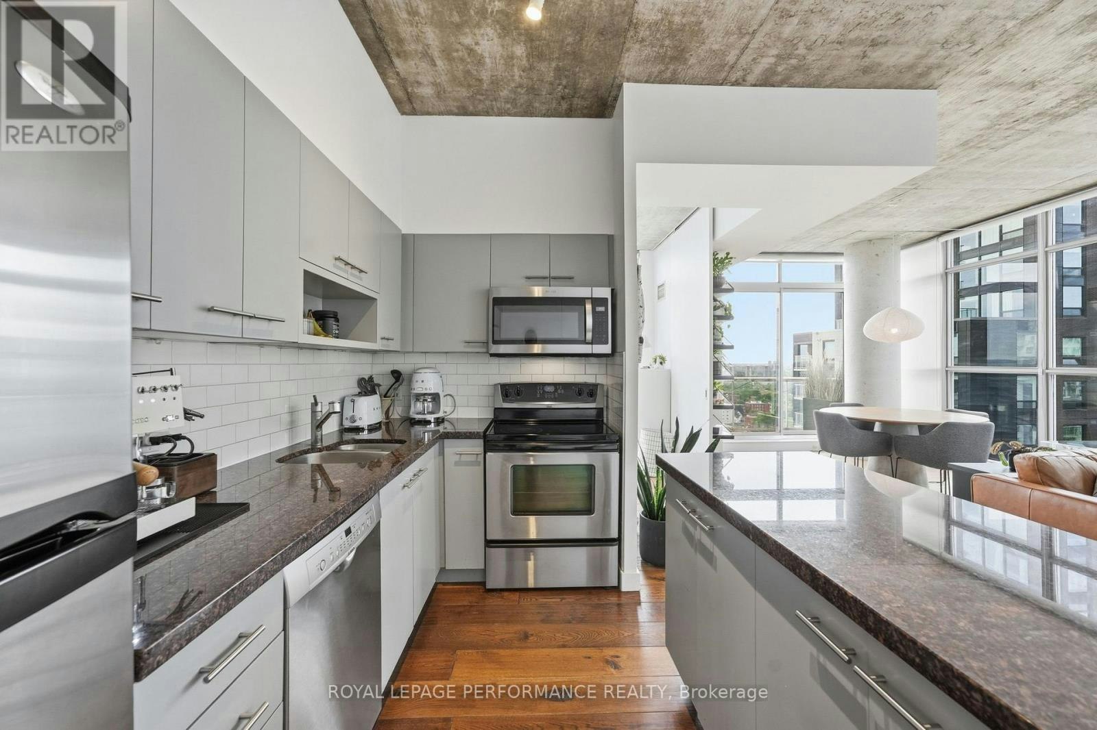 PH 2-179 George Street, Ottawa, ON, K1N 1J8 - 10