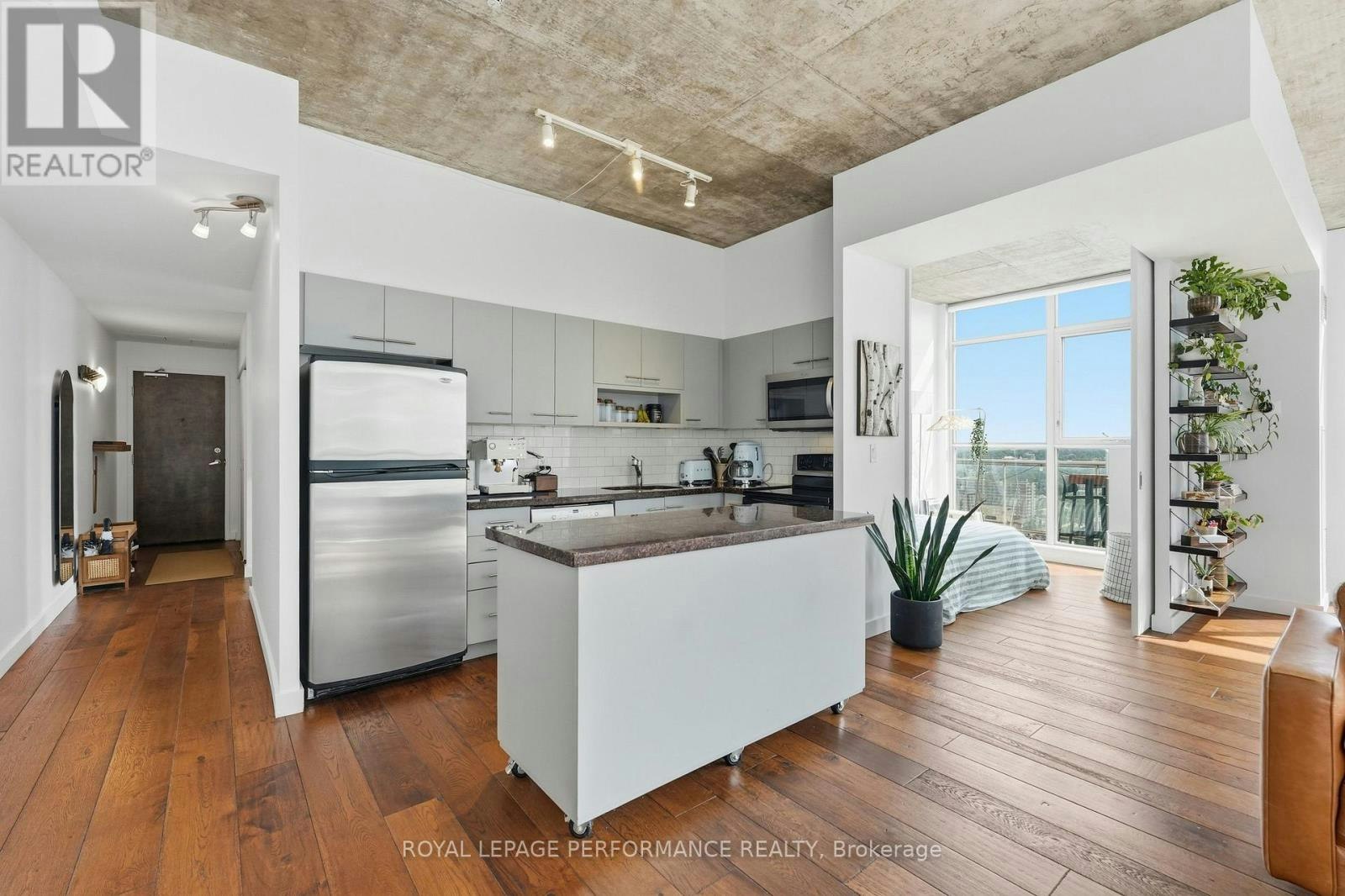 PH 2-179 George Street, Ottawa, ON, K1N 1J8 - 6