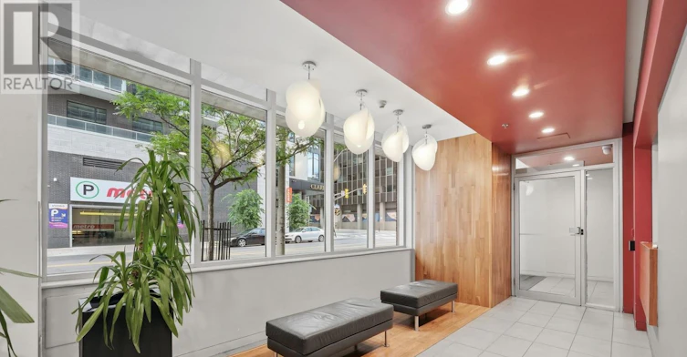 PH 2-179 George Street, Ottawa, ON, K1N 1J8 - 2