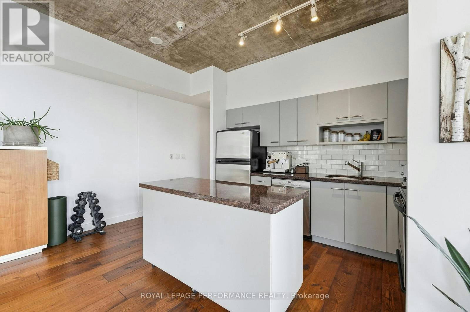 PH 2-179 George Street, Ottawa, ON, K1N 1J8 - 8