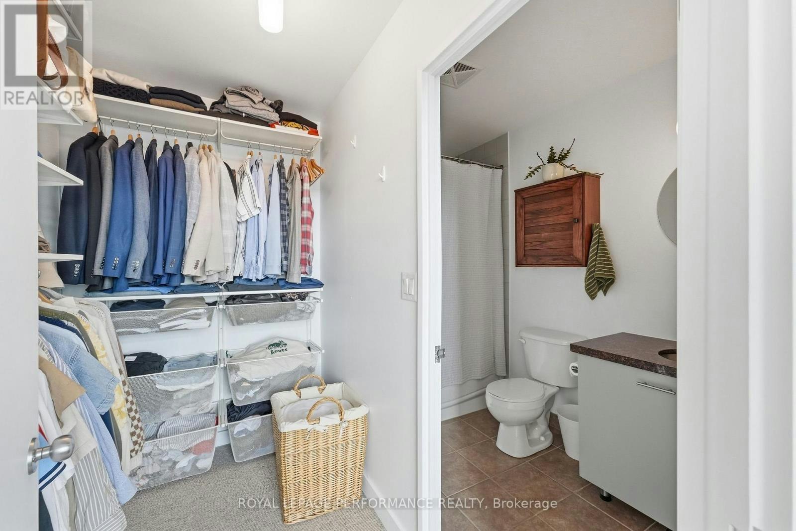 PH 2-179 George Street, Ottawa, ON, K1N 1J8 - 23