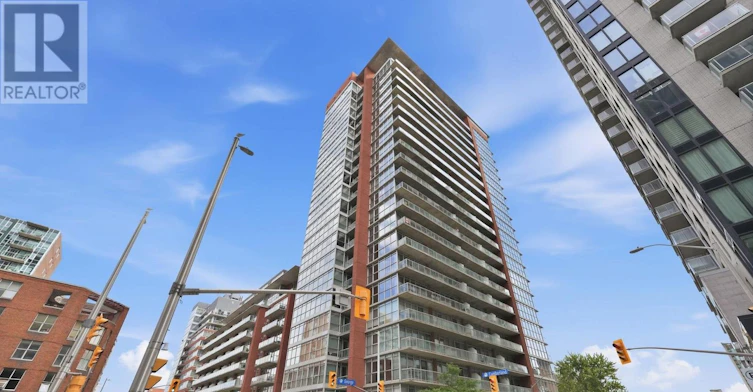 PH 2-179 George Street, Ottawa, ON, K1N 1J8