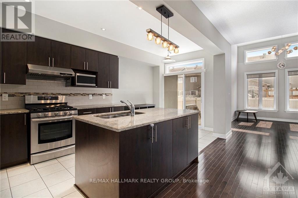 428 Arncliffe Avenue, Ottawa, ON, K2W 0B7 - 6