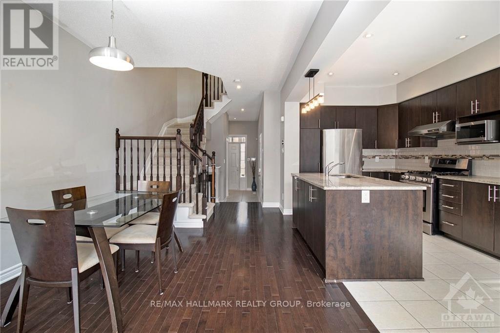 428 Arncliffe Avenue, Ottawa, ON, K2W 0B7 - 4