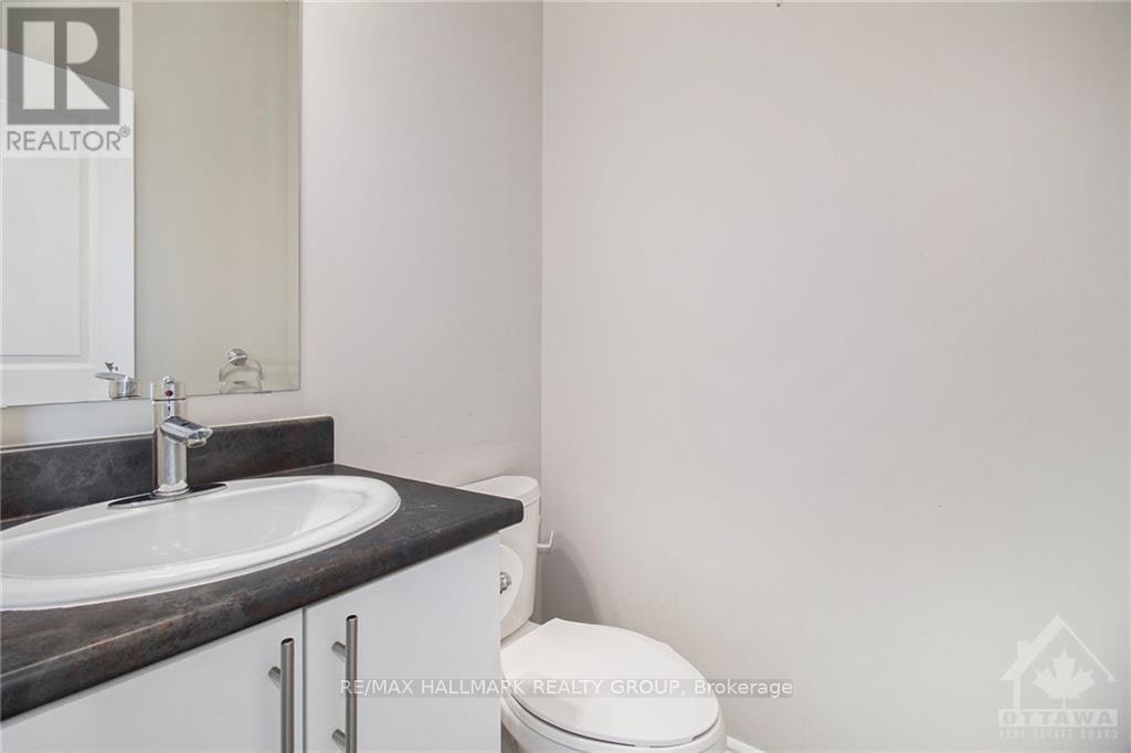 428 Arncliffe Avenue, Ottawa, ON, K2W 0B7 - 13