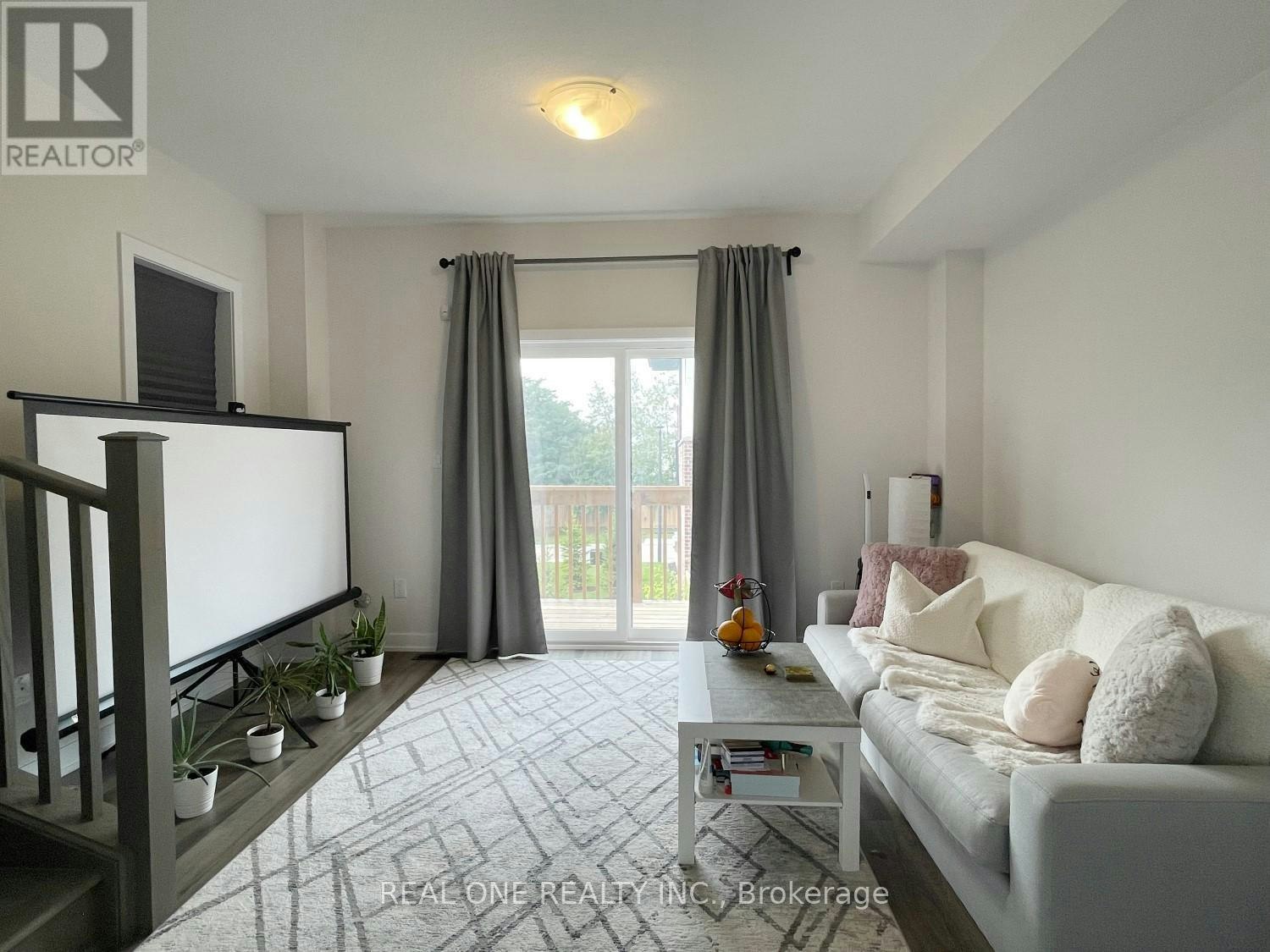 1 Markle Crescent, Hamilton, ON, L9G 0H3 - 5