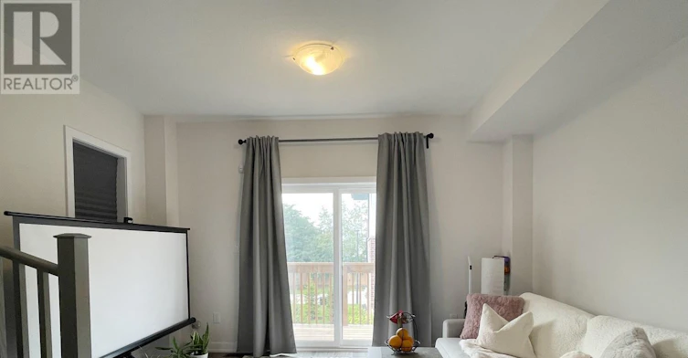 1 Markle Crescent, Hamilton, ON, L9G 0H3 - 5