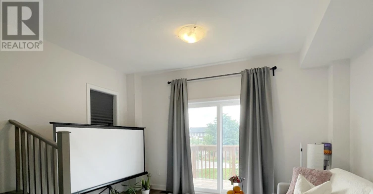 1 Markle Crescent, Hamilton, ON, L9G 0H3 - 4