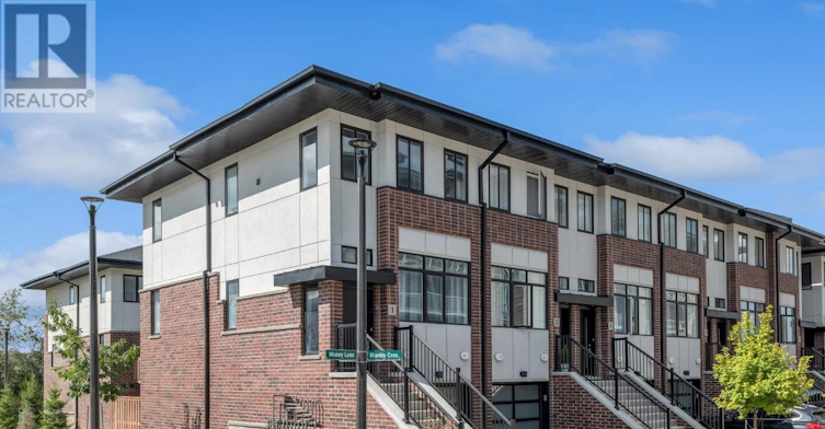 1 Markle Crescent, Hamilton, ON, L9G 0H3