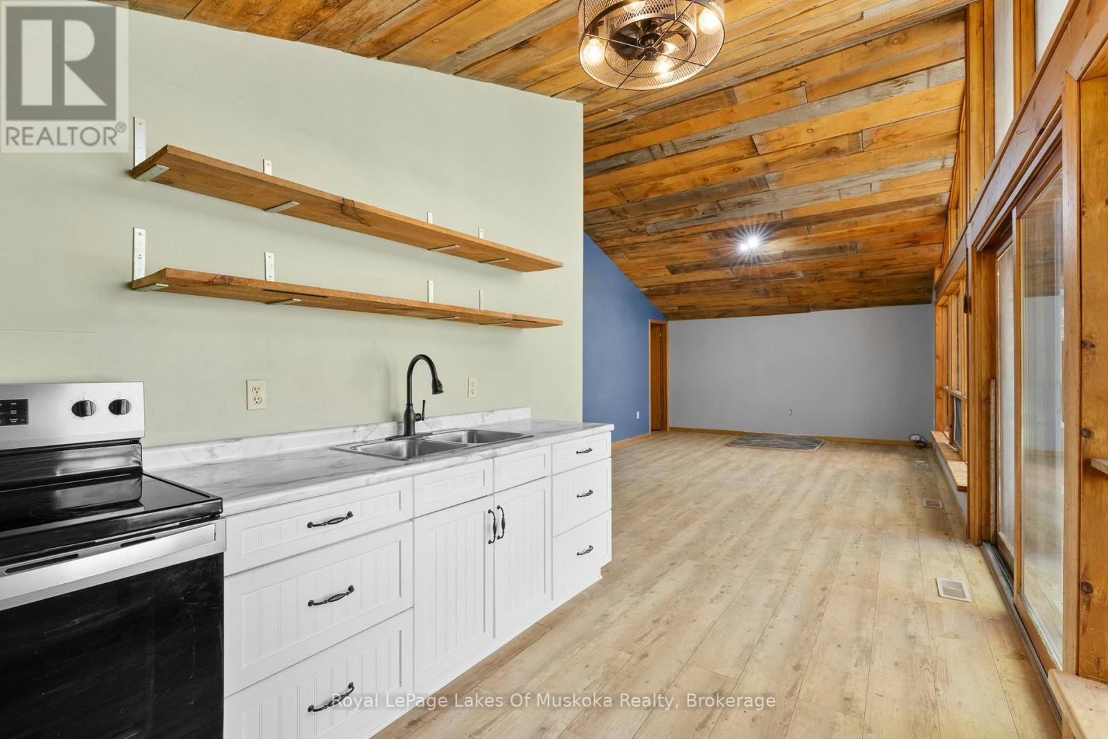 1213 Sherwood Forest Road, Bracebridge, ON, P1L 1X3 - 22