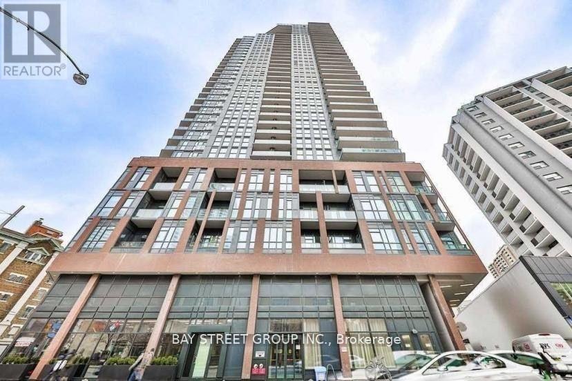 2511-159 Wellesley Street E, Toronto, ON, M4Y 0H5