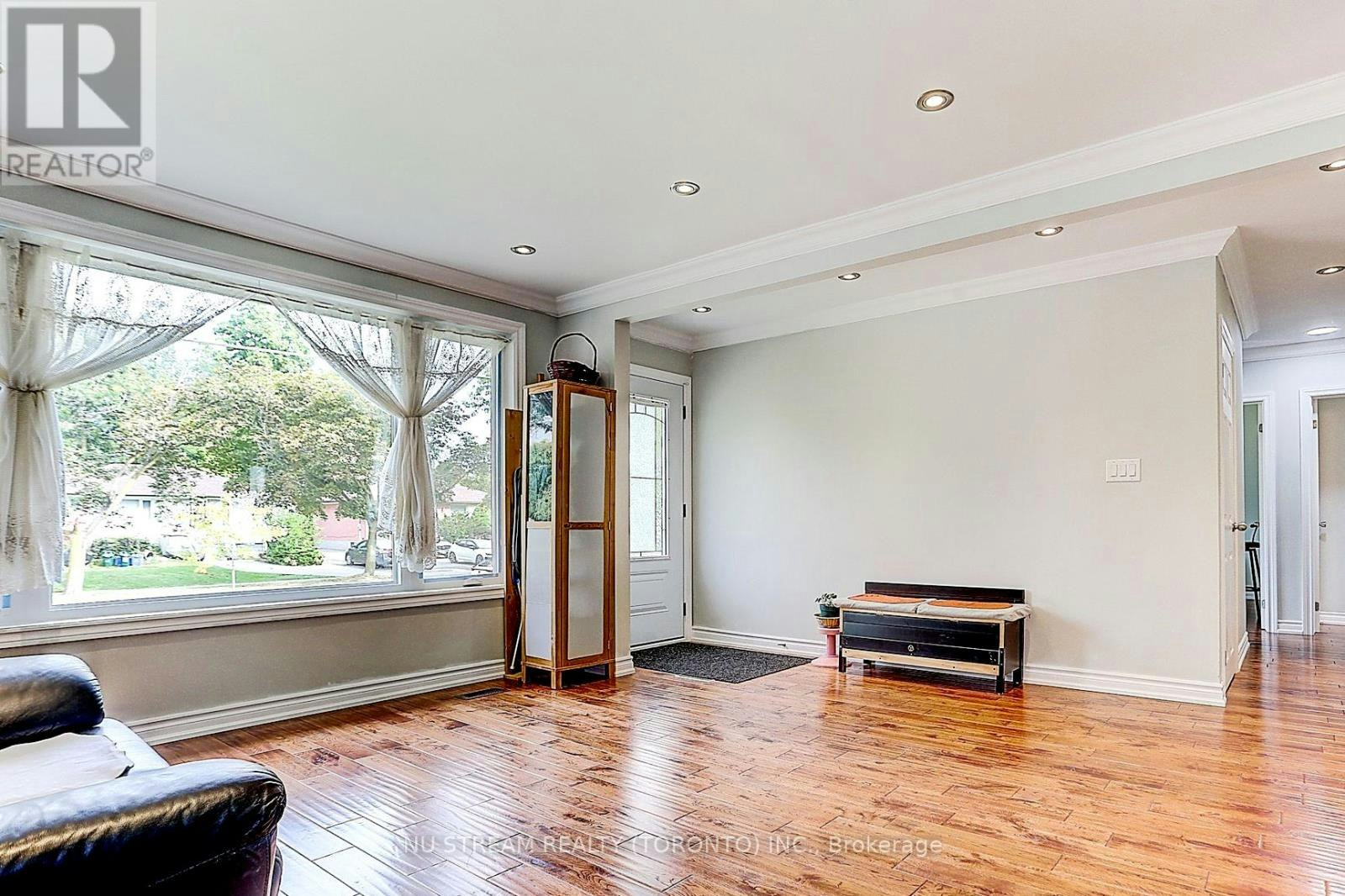 MAIN-432 Crosby Avenue, Richmond Hill, ON, L4C 2S1 - 6