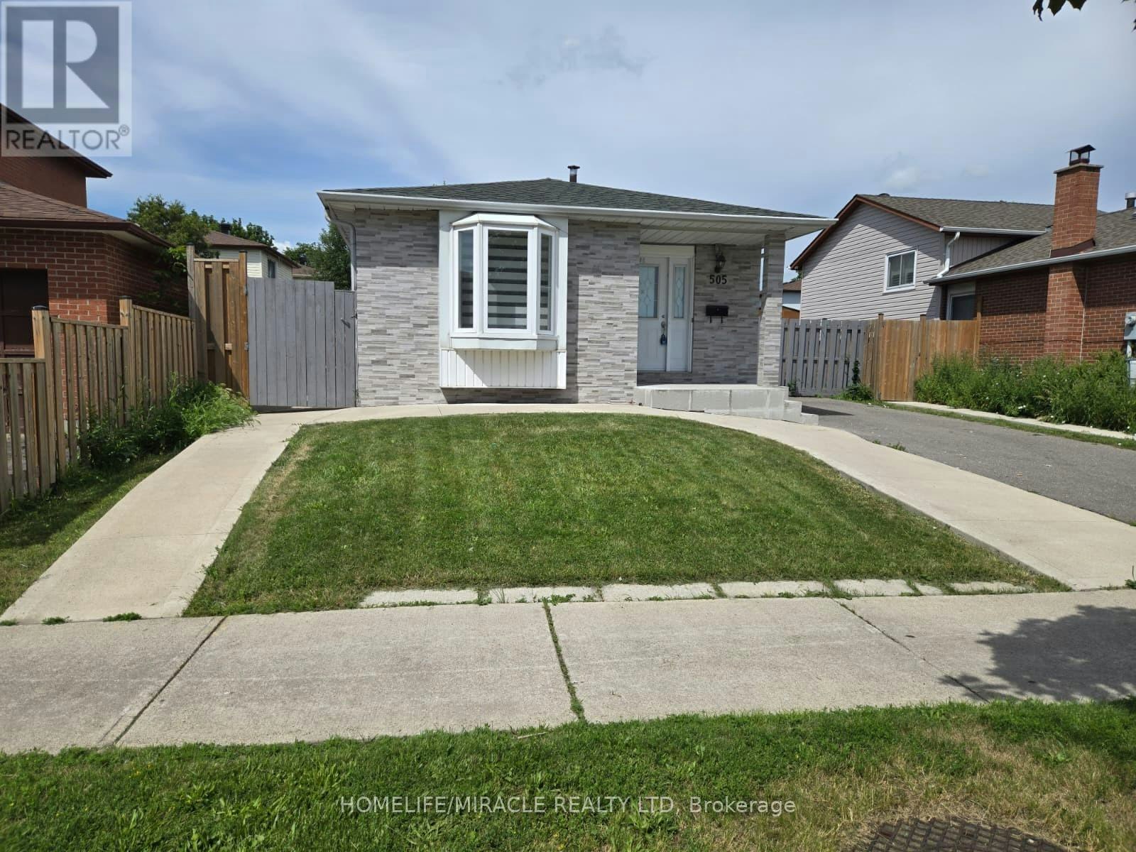 505 Silverstone Drive, Toronto, ON, M9V 4G8