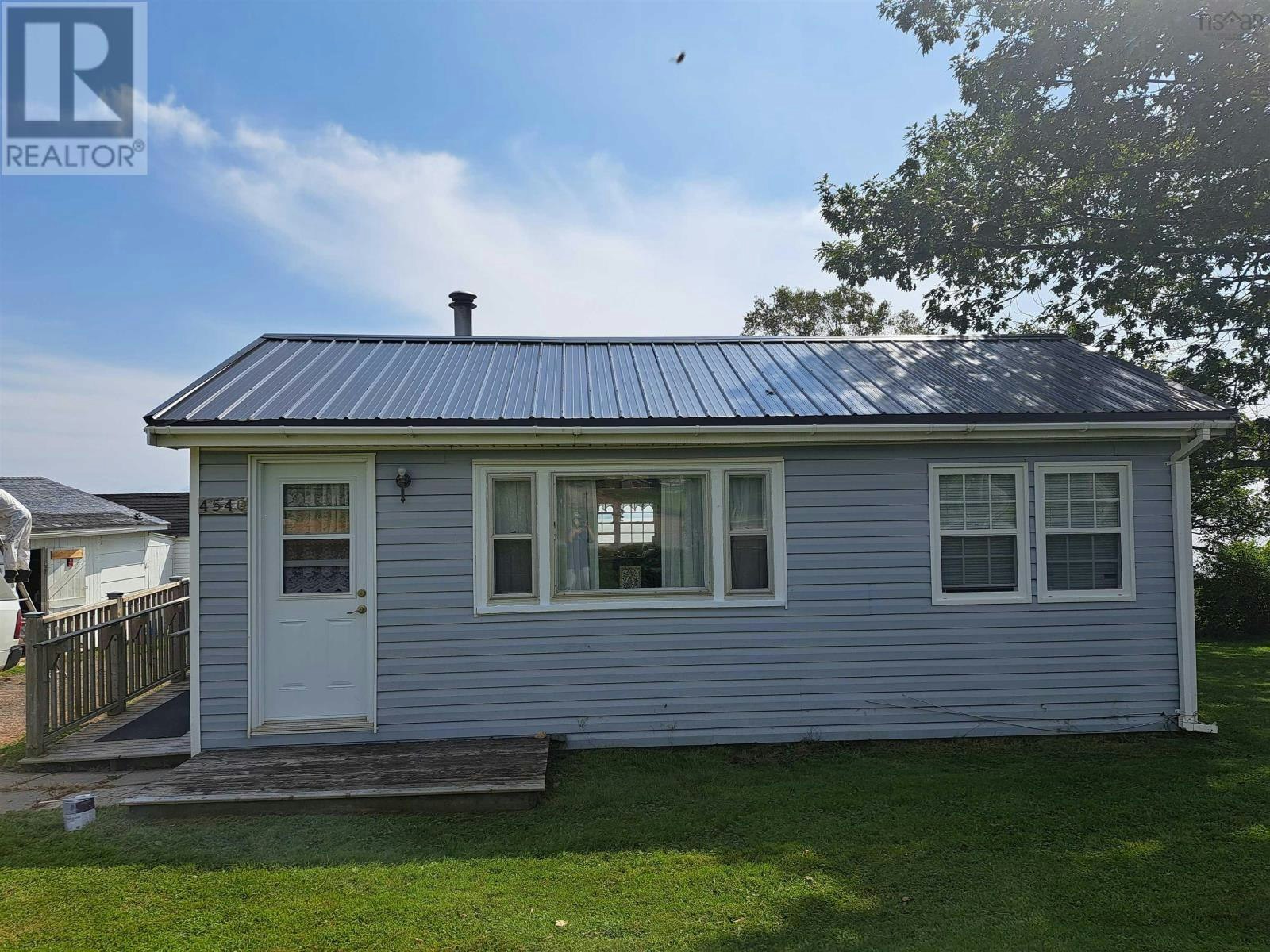 4540 2 Highway, Upper Economy, NS, B0M 1J0