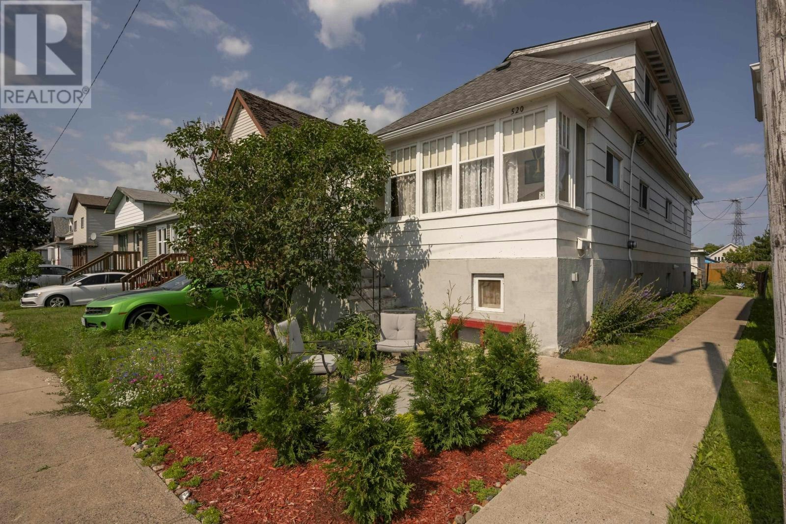 520 Mcpherson Street, Thunder Bay, ON, P7C 2Y6