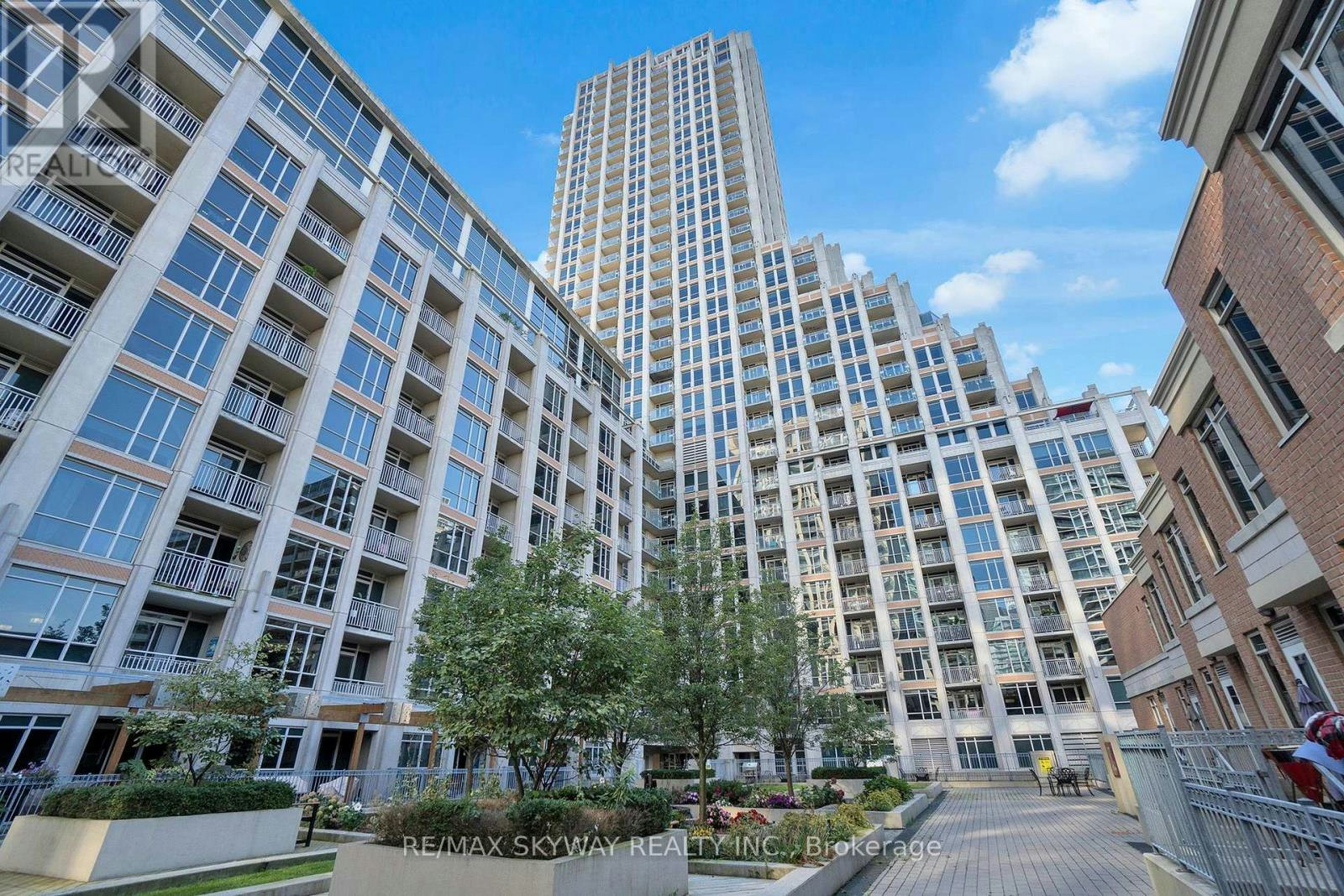 LPH03-628 Fleet Street, Toronto, ON, M5V 1A8 - 39