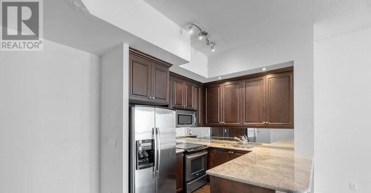 LPH03-628 Fleet Street, Toronto, ON, M5V 1A8 - 11