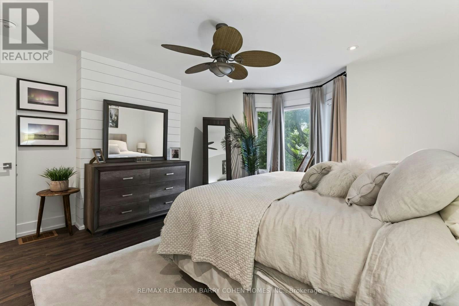 43 Helena Avenue, Toronto, ON, M6G 2H3 - 17