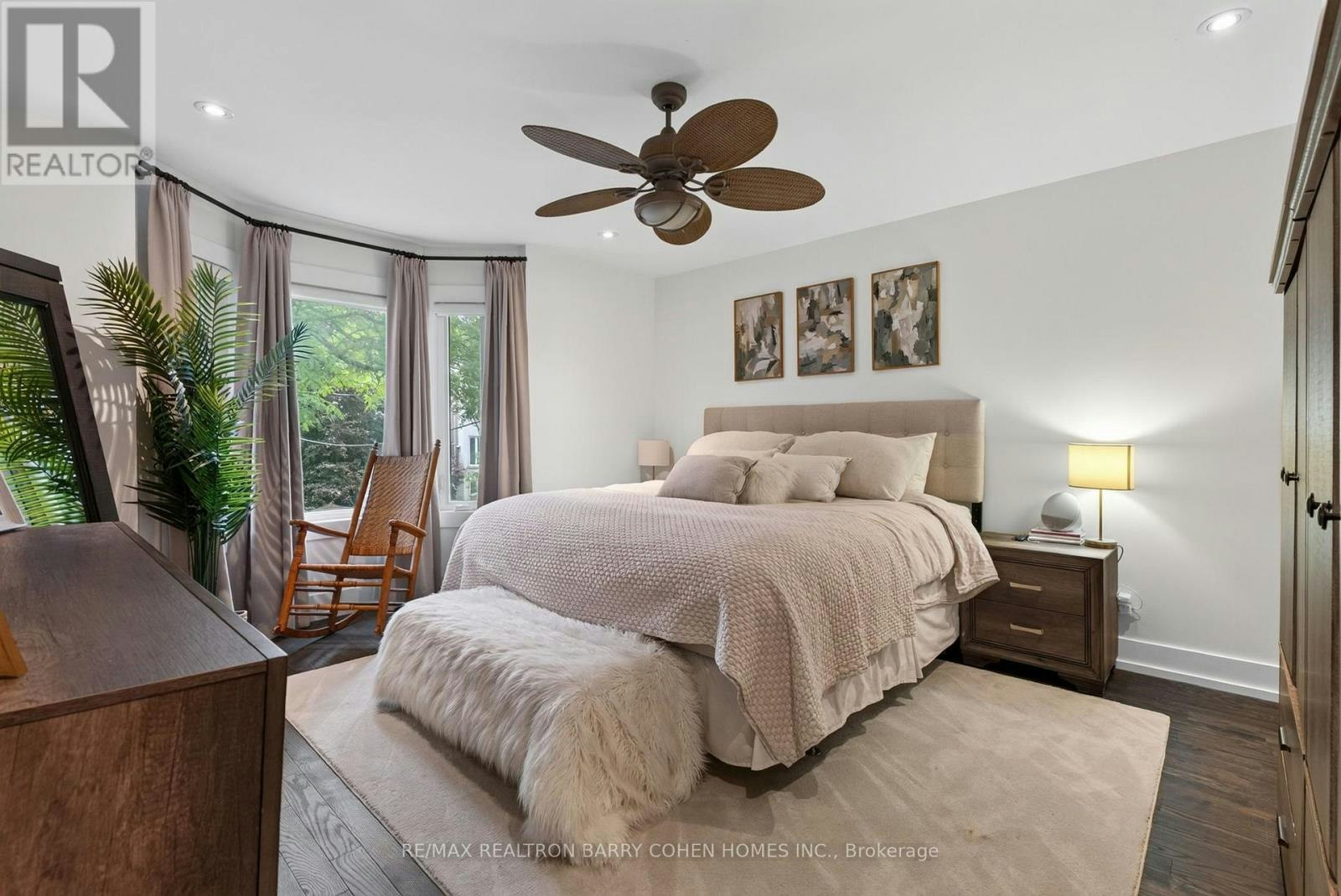 43 Helena Avenue, Toronto, ON, M6G 2H3 - 16