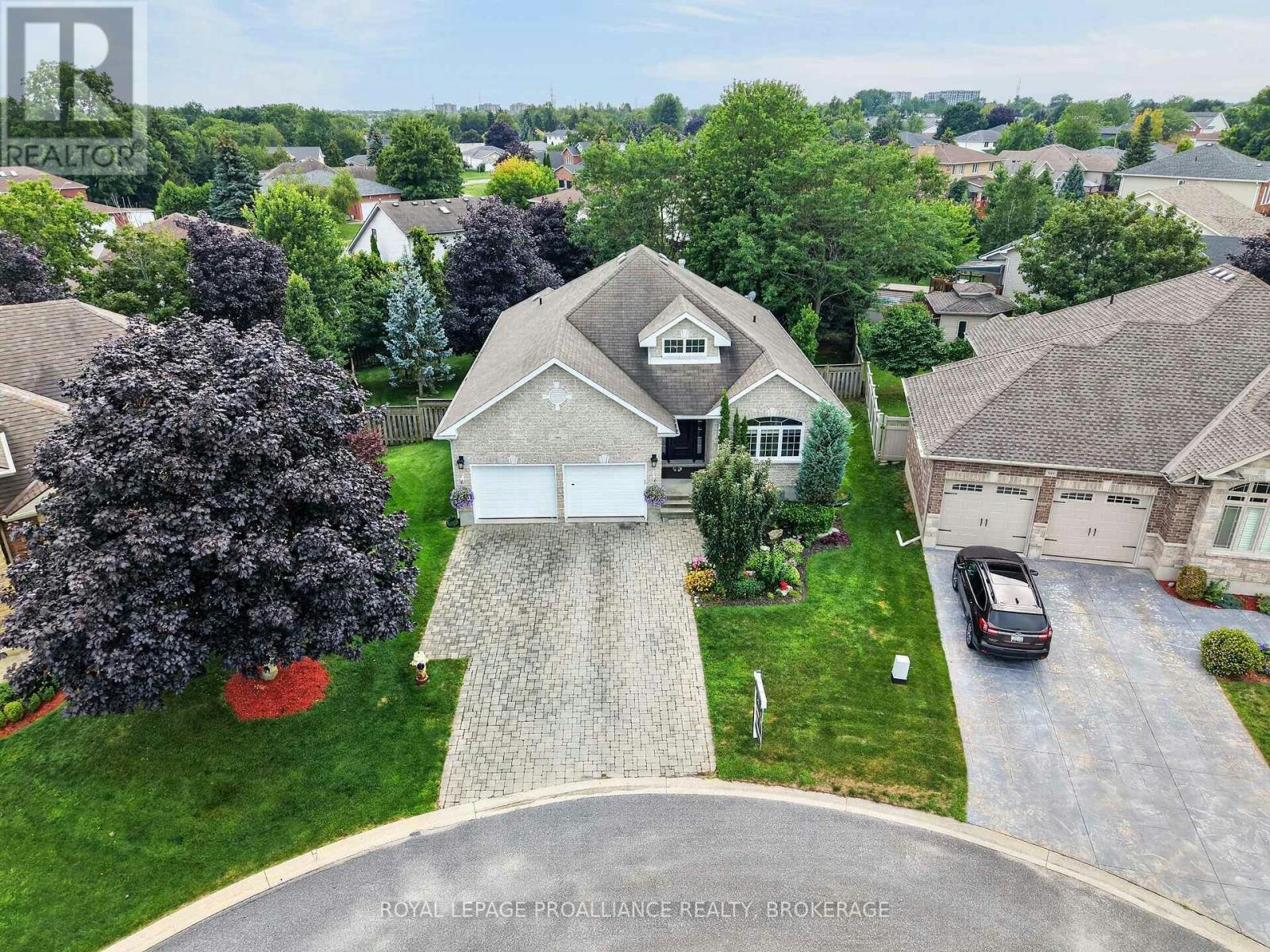 995 Granite Court, Kingston, ON, K7M 8W9