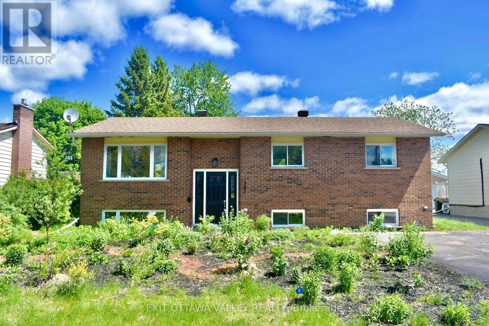 587 Alfred Street E, Pembroke, ON, K8A 8A2