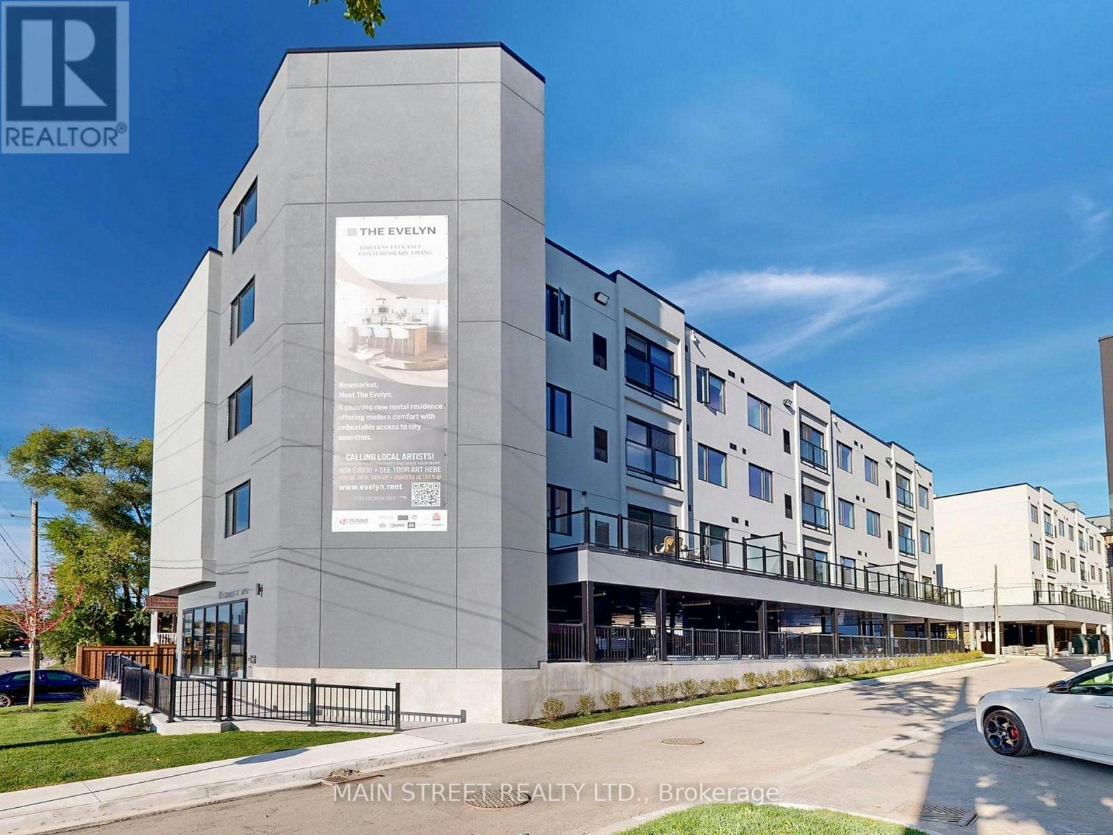 403-49 Charles Street, Newmarket, ON, L3Y 3V7