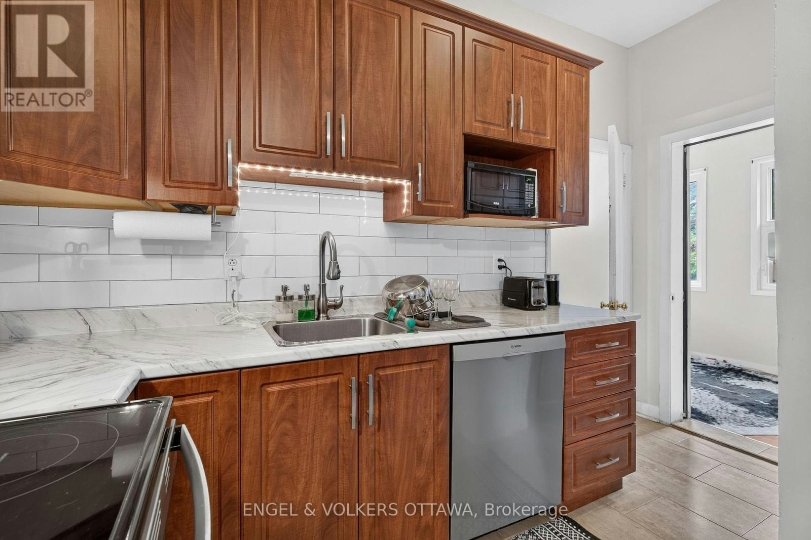 1-35 Craig Street, Ottawa, ON, K1S 4B6 - 9
