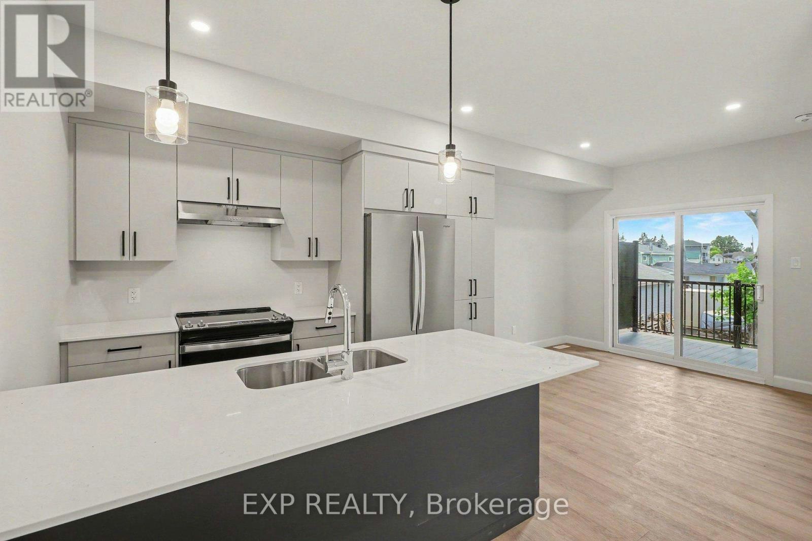 2-1089 Notre Dame Street, Russell, ON, K0A 1W0 - 10