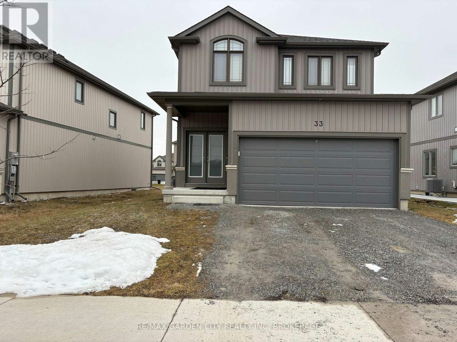 33 Bounty Avenue, Thorold, ON, L2V 0H3