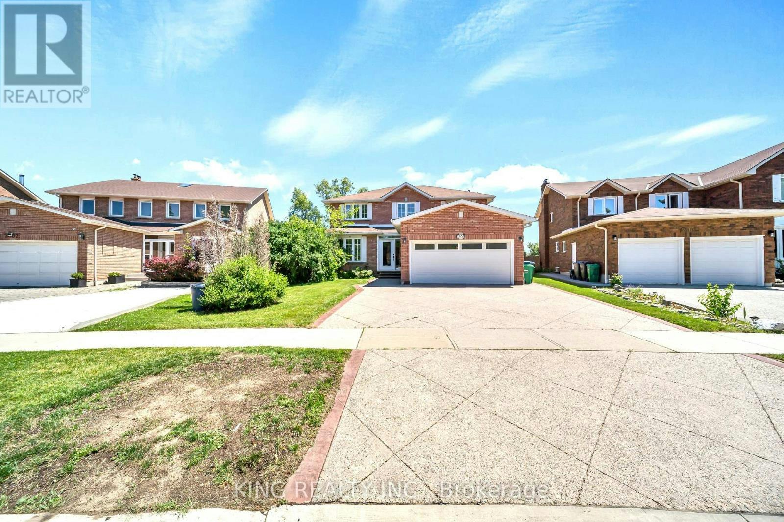 2606 Ambercroft Trail, Mississauga, ON, L5M 4K3