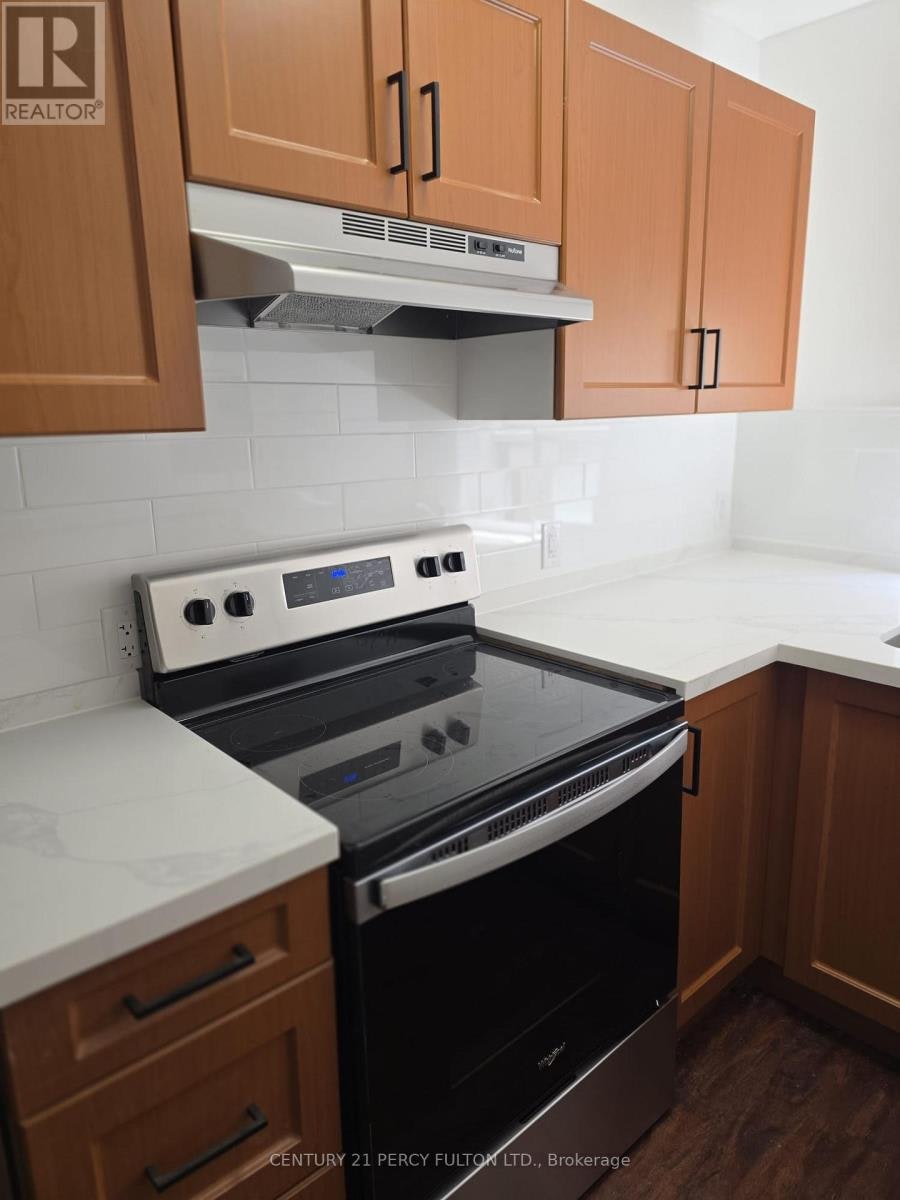 8-29 Jane Street, Toronto, ON, M6S 3Y3 - 8