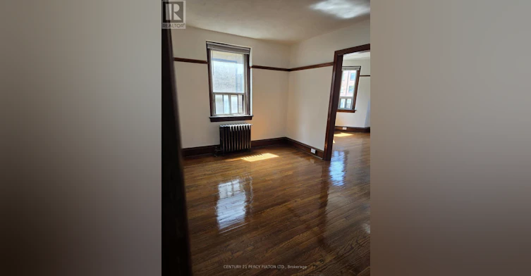 8-29 Jane Street, Toronto, ON, M6S 3Y3 - 4