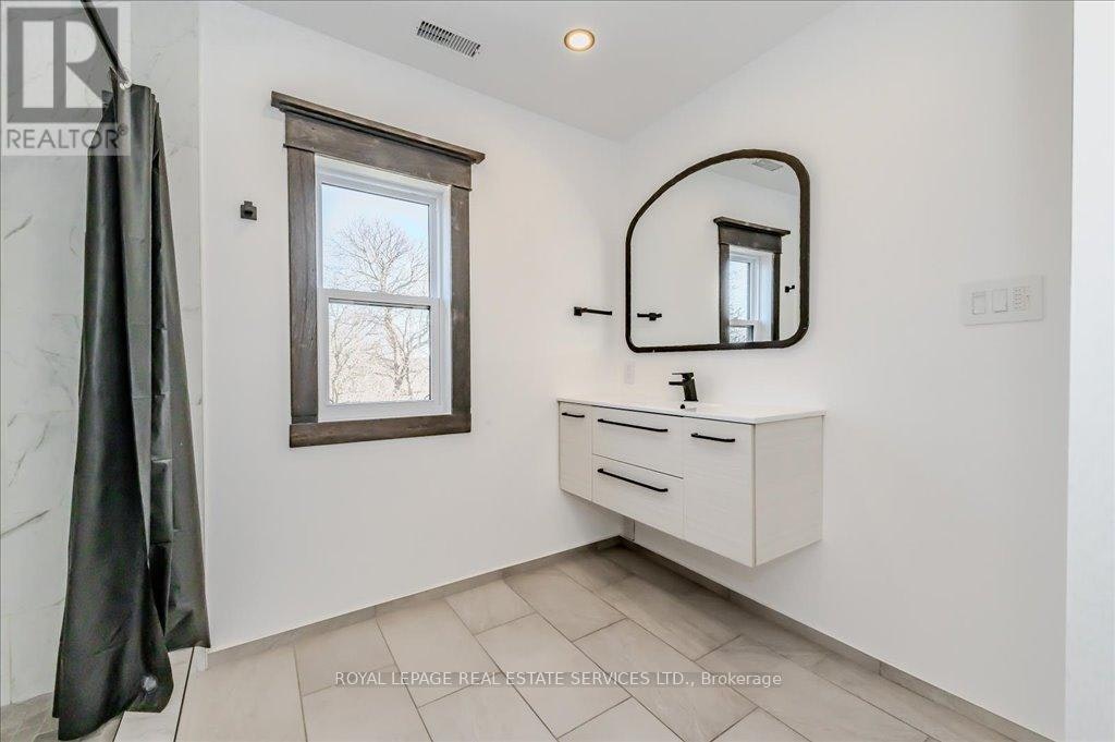 97 Glenmorris Street, Cambridge, ON, N1S 2Y8 - 34