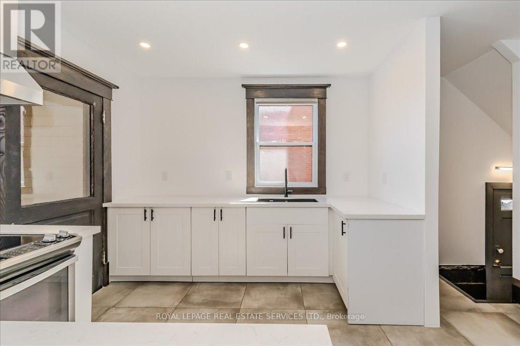 97 Glenmorris Street, Cambridge, ON, N1S 2Y8 - 17