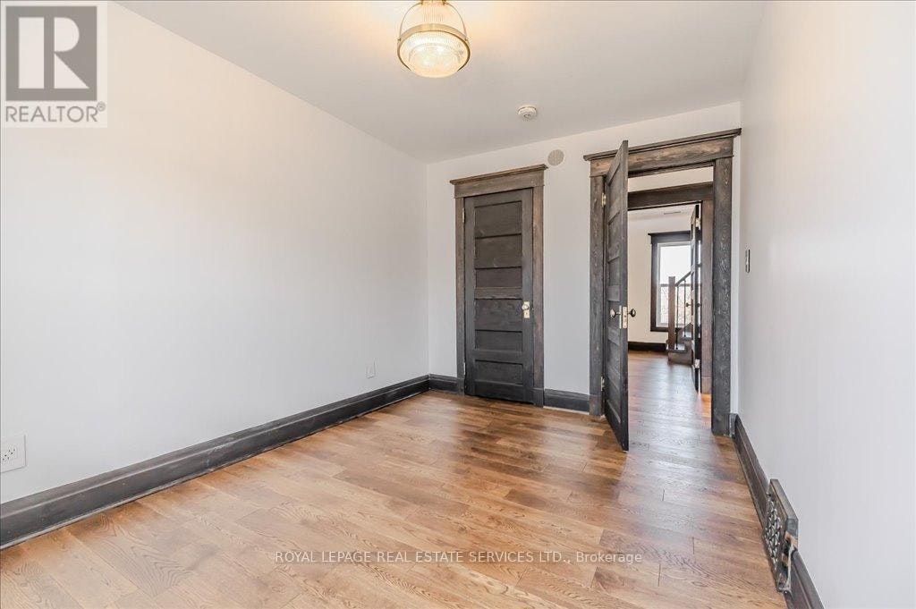 97 Glenmorris Street, Cambridge, ON, N1S 2Y8 - 25