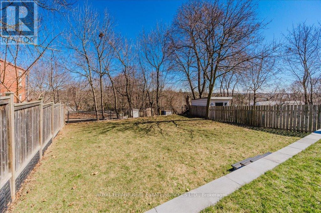 97 Glenmorris Street, Cambridge, ON, N1S 2Y8 - 46