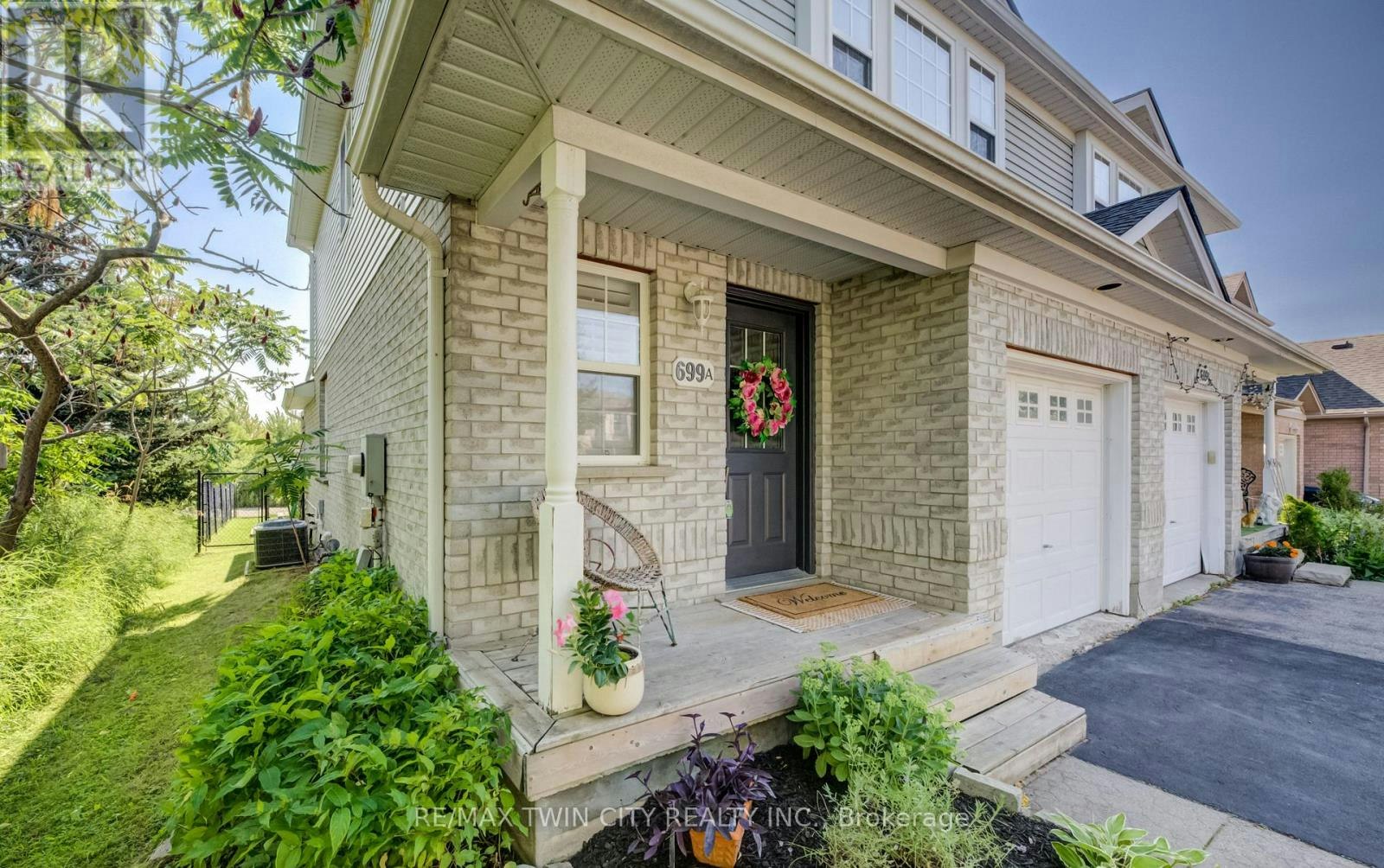 A-699 Zermatt Drive, Waterloo, ON, N2T 2W7