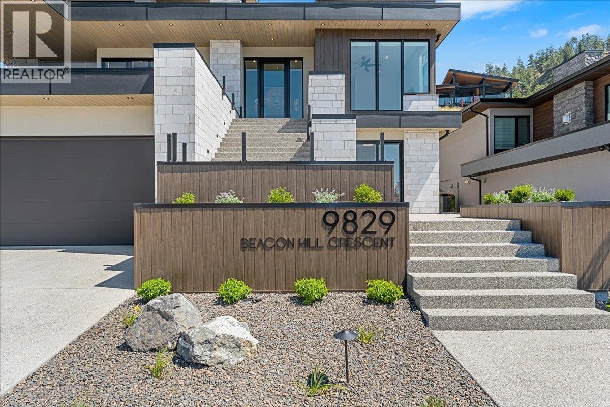 9829 Beacon Hill Crescent - 3