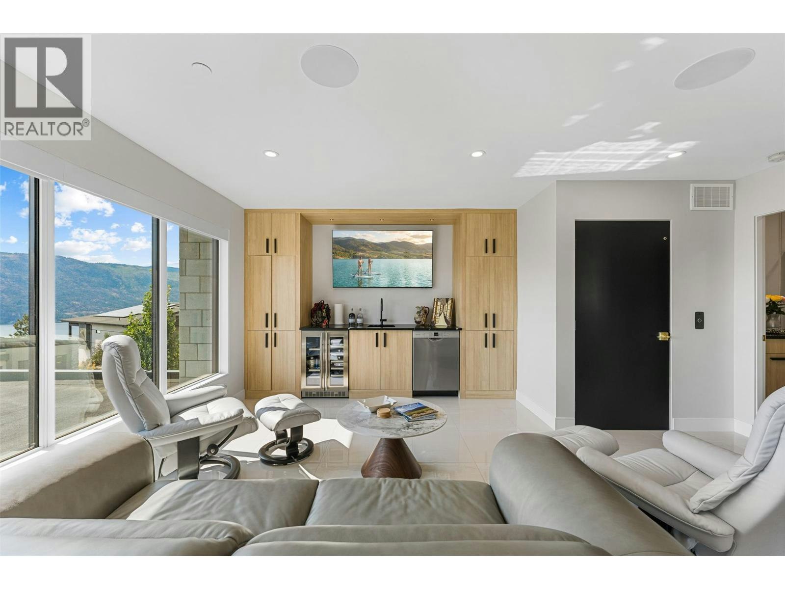 9829 Beacon Hill Crescent, Lake Country, BC, V4V 0A9 - 43