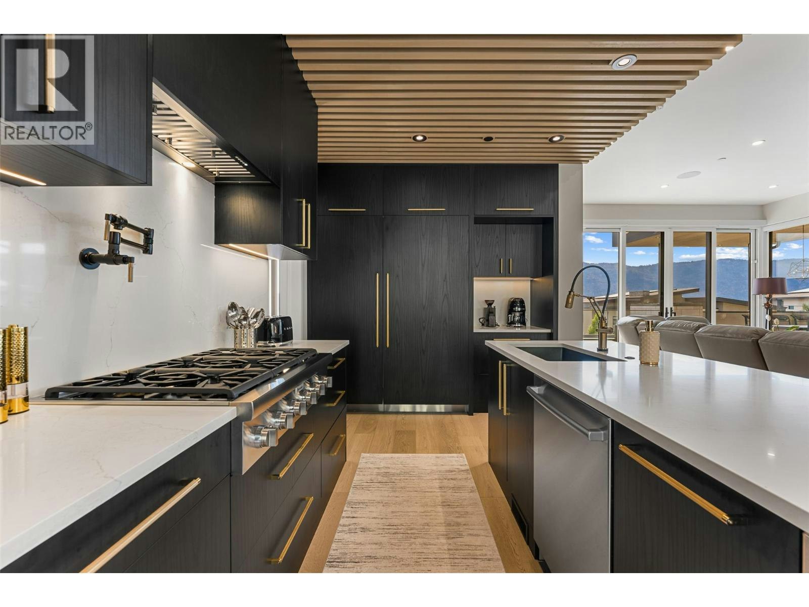 9829 Beacon Hill Crescent, Lake Country, BC, V4V 0A9 - 14