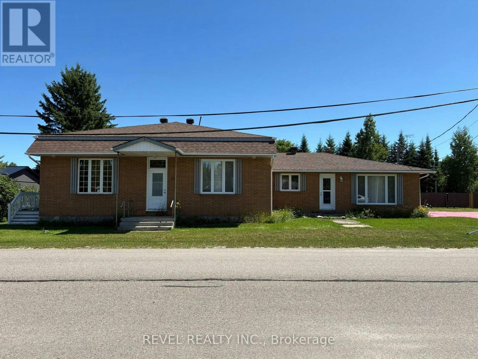 FAUQUIER-21 Jacques Avenue, Fauquier, ON, P0L 1G0