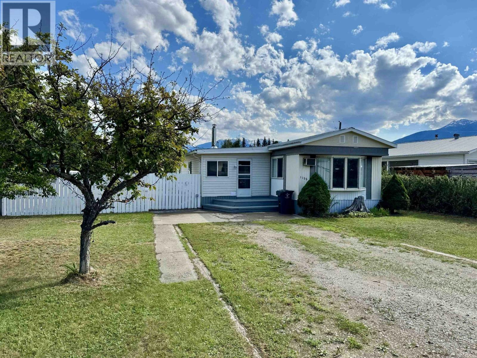 1155 4th Avenue, Valemount, BC, V0E 2Z0