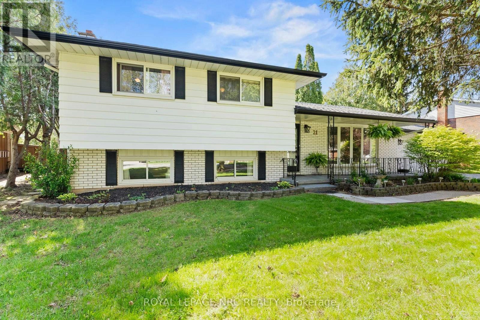21 Upper Canada Drive, Niagara-on-the-Lake, ON, L0S 1J0