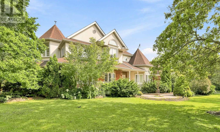 2 Wilson House Drive