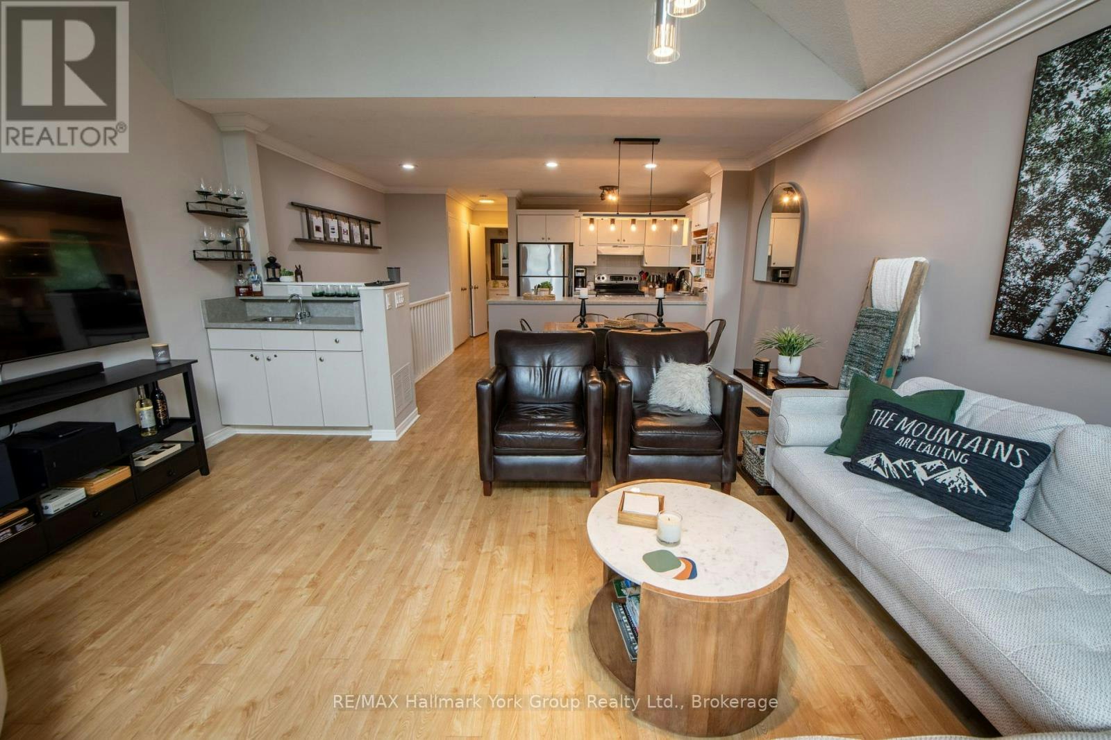 10-104 Kellies Way, Blue Mountains, ON, L9Y 0L6 - 6
