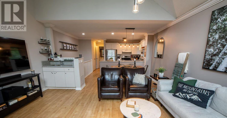 10-104 Kellies Way, Blue Mountains, ON, L9Y 0L6 - 6