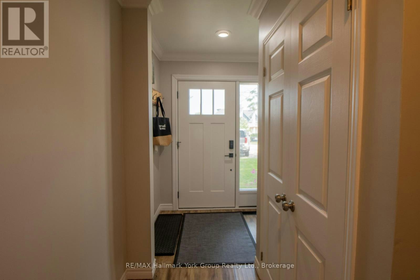 10-104 Kellies Way, Blue Mountains, ON, L9Y 0L6 - 7
